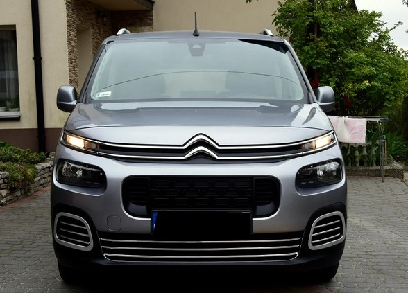 Citroen Berlingo cena 39700 przebieg: 229000, rok produkcji 2019 z Kielce małe 172